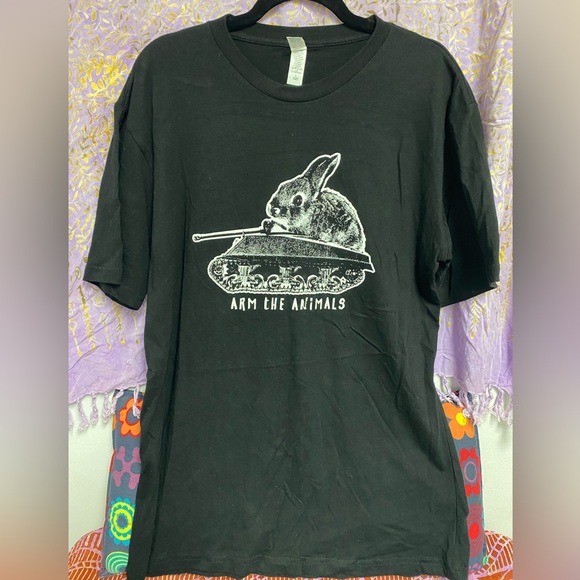 Unisex Arm the Animals black large T-shirt - Picture 1 of 3